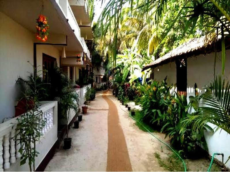 Sea View Resort Морджим Екстериор снимка